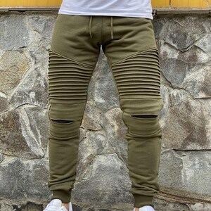 Unisex sweatpants with cut on the knee, street wear, stitching pants, street fashion, pants with cuffs & pocket, fashion pants, unisex pant