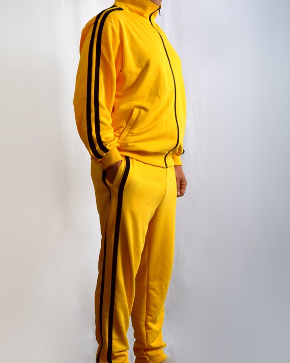 Spoedig Onderscheppen weekend Yellow Tracksuit With Black Stripes Black Tracksuit With - Etsy