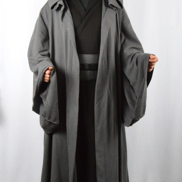 Gray warrior suit. Jedi costume. Cosplay costume. Halloween costume.