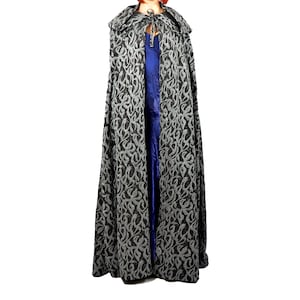 Quality wizard or aristocrat cloak with hood, good long cape for fantasy cosplay