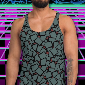 Op de afbeelding: Een tanktop zonder mouwen met een geometrisch patroon van vierkanten in tinten groen en rood. De tanktop is gemaakt van een zachte, comfortabele stof en heeft een ontspannen pasvorm.