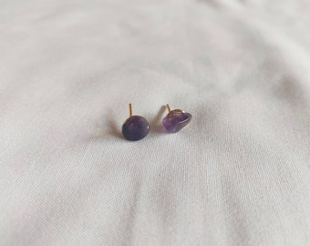 Ear studs with various gemstones