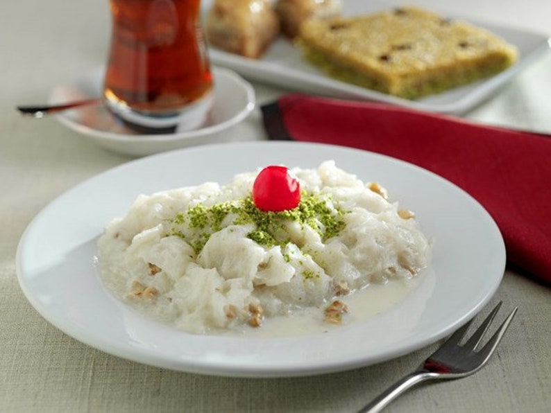 Güllaç, Milky Dessert, Gullac Dessert, Ramadan Dessert, Traditional Turkish Dessert, Turkish Sweet, 3.5oz 100g image 3