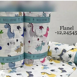 Poszewka na kołdrę Sweety Dino Winter Pattern Flanel Baby 100% Organic Cotton Zestaw pościeli dla malucha, Poszewka na kołdrę, Zestaw prześcieradeł, Utrzymuje ciepło, Miękki, Niebieski, Różowy