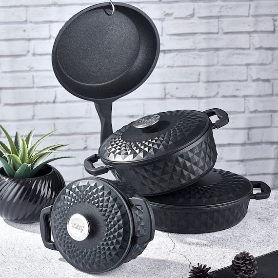 8 Piece Luxe Cookware Set, Non-Stick Ceramic Coating, Oven & Dishwasher  Safe