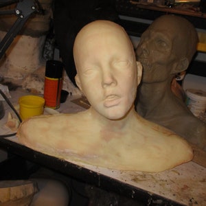 Casey (Drew Barrymore) SCREAM life size bust unpainted BLANK