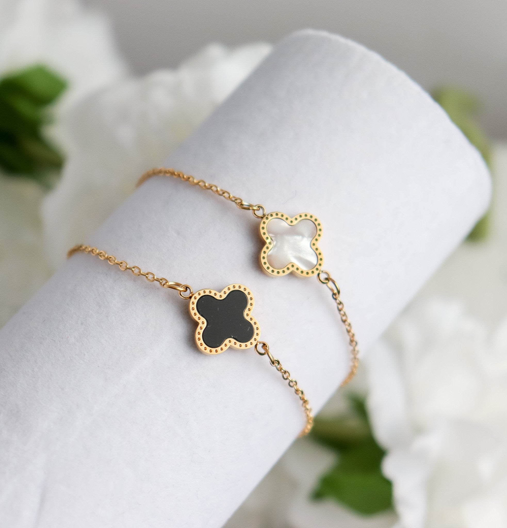 Clover Bracelet, White Black 18K Gold Plated Layering Dainty Minimalist Chains Bracelets, Bridesmaid, Christmas Gift, Bracelet for Women