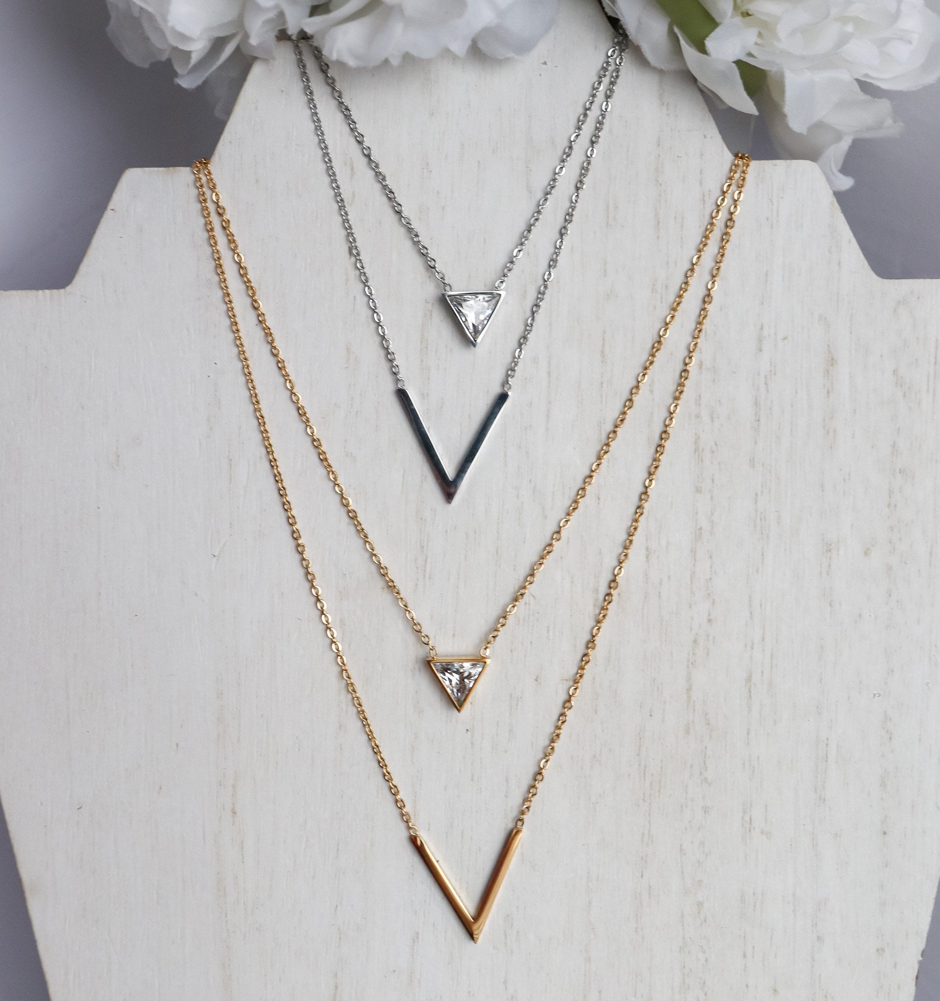 V Necklace