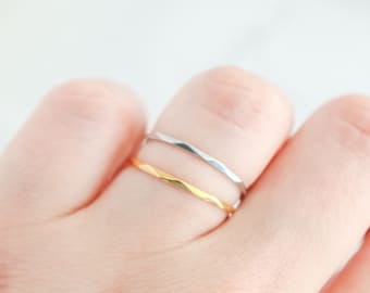 Thin Geometric Ring Band 18K Gold Simple Statement Ring, Bridesmaid, Mothers Gift for her, Dainty, Minimalist, Ring for women, Waterproof
