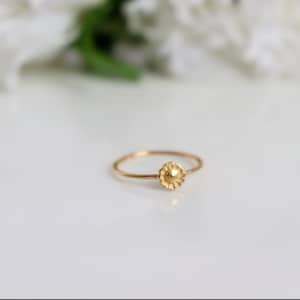 Sunflower Ring, 18K Gold Simple Statement Ring, Bridesmaid, Mothers Gift for her, Dainty, Minimalist, Ring for women, Waterproof image 2