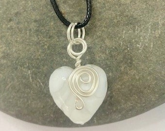 Heart pendant, heart necklace, gift, birthday gift, heart wire wrapped pendant, heart jewellery, reversible necklace, reversible pendant