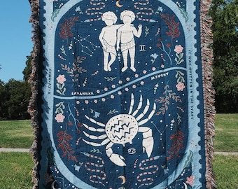 NEW Enchanting Zodiac Signs Couple Blanket Woven Blanket For Couples Custom Astrology Couple Gifts Gifts With Floral Illustrations