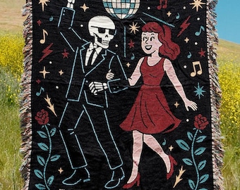 Personalized Human X Skeleton Couple Woven Blanket Spooky Couple Gifts Cotton Anniversary Wedding Gifts Ideas Gothic