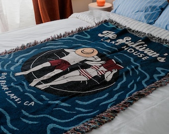 Personalized Lake House Blanket, Custom Family Name Lake House Decor, Lake Cabin Gift, Cottage Woven Blanket, Lake House Gift For Couple