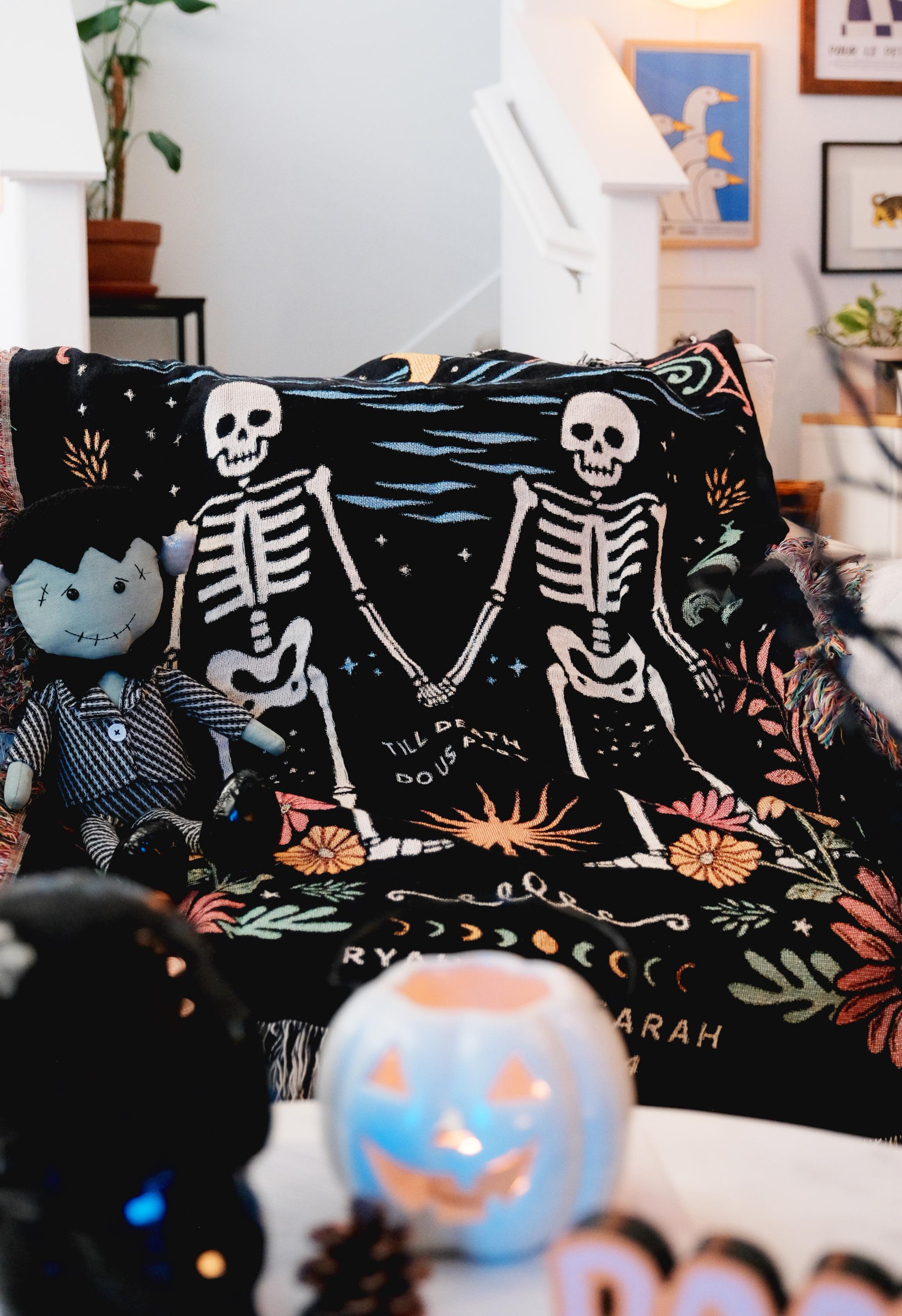 New Custom Couple Personalized Skeleton Woven Blanket For Couples Custom Goth Spooky Halloween Gifts Skeletons