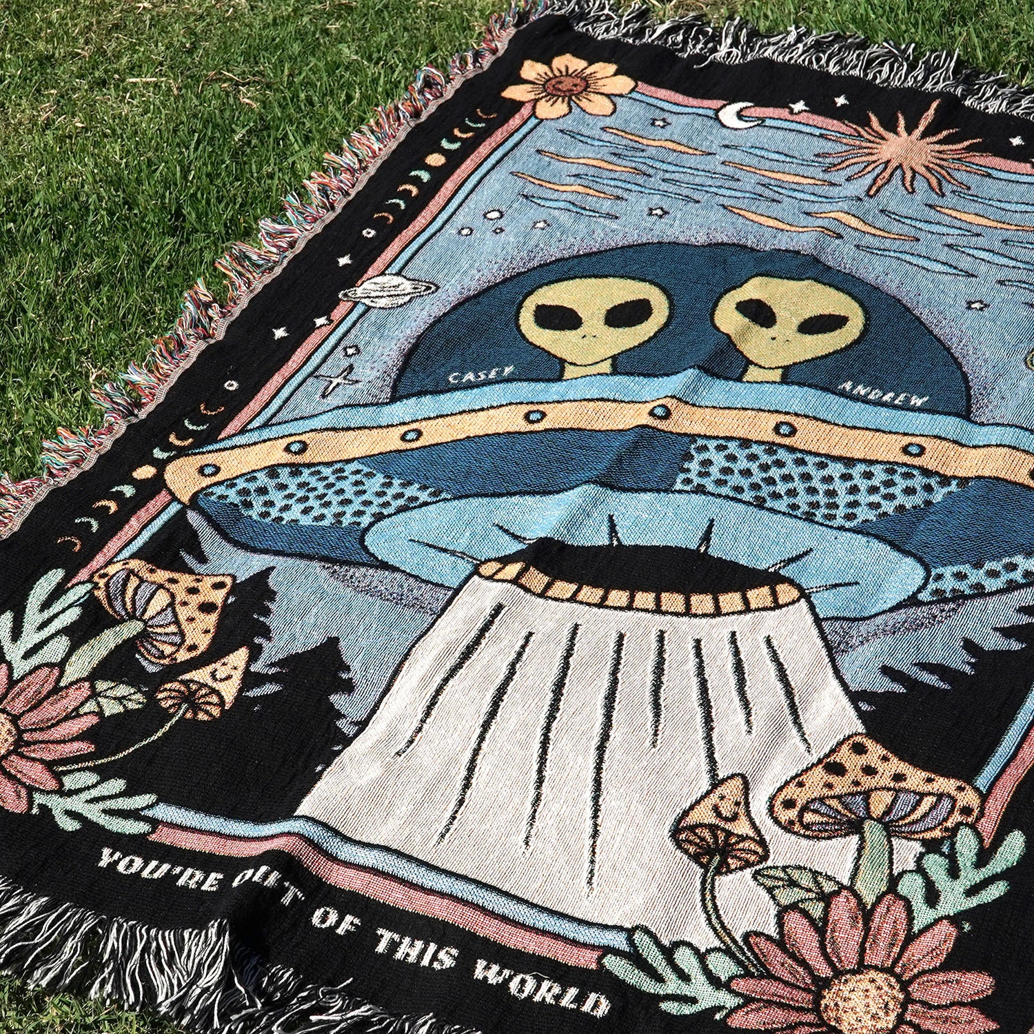 New Custom Couple Personalized Alien Ufo Woven Blanket for Couples ...