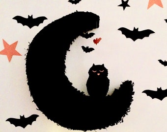 Halloween Moon Owl Pinata: Spooky Bat Party Decoration