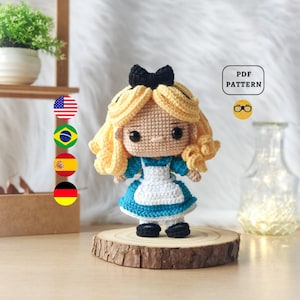 AMIGURUMI PATTERN Alice Crochet Pattern | Lewis Carroll Alice in Wonderland | PDF Pattern Download | En Es De Pt