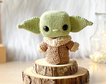 AMIGURUMI PATTERN Baby Alien Crochet Pattern | PDF Pattern Download in Eng/Es/De/Fr/Pt
