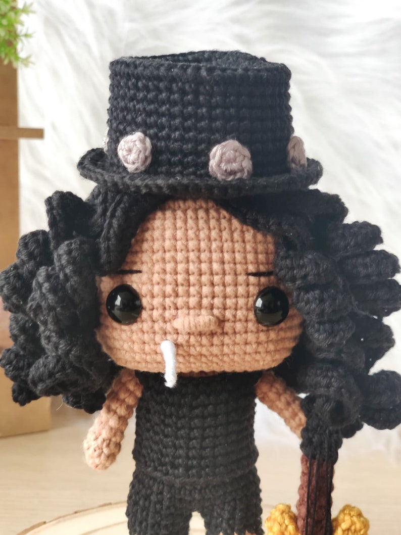 Slash crochet pattern Guns n' Roses crochet slash amigurumi pattern Funko Pop Crocheniacs crochet pattern