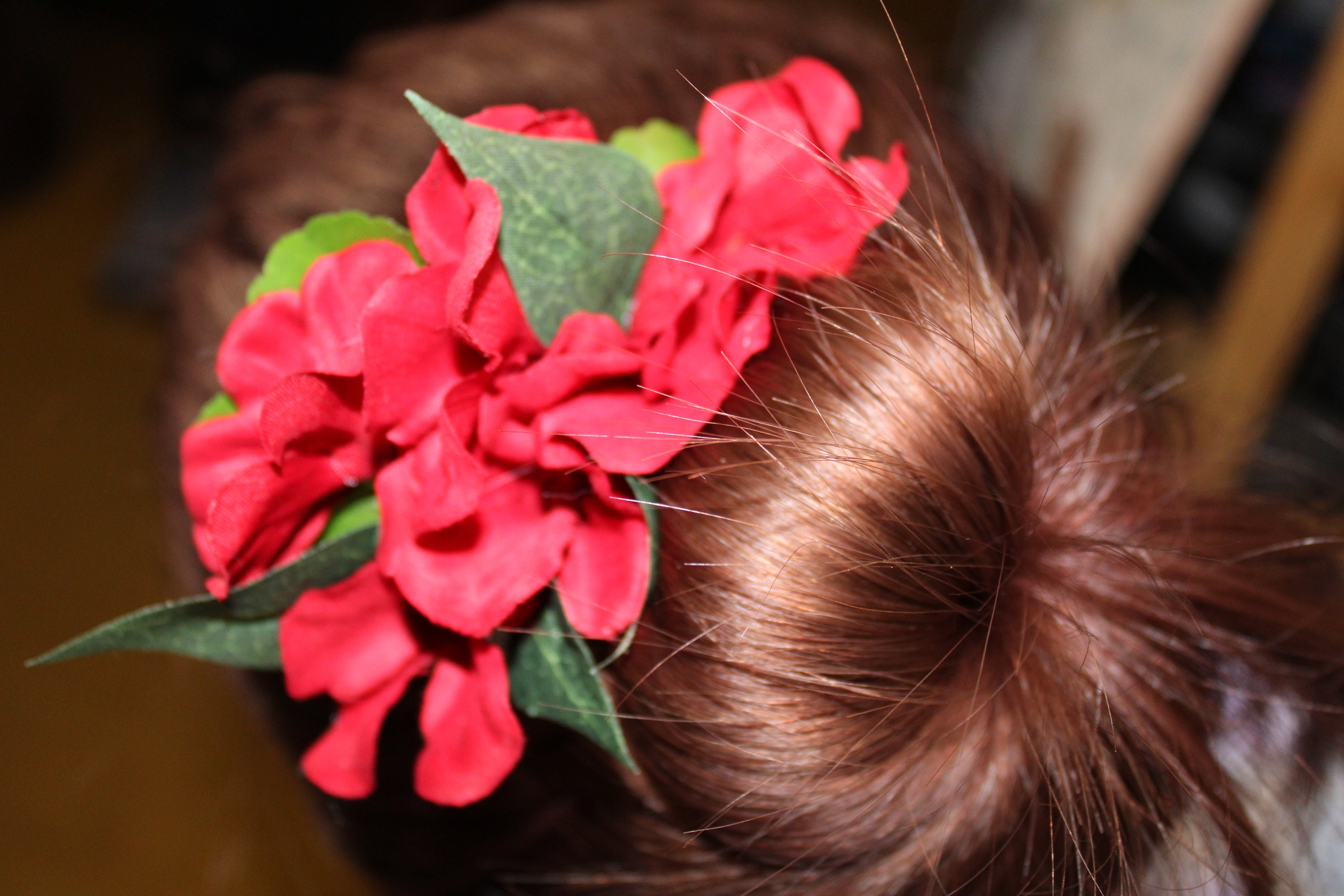 Red Geranium Floral Hair Pieces hair Comb Hair Pins Hair Etsy