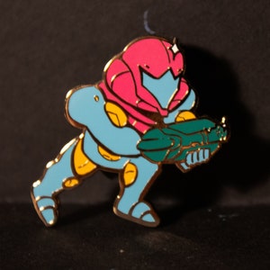 Metroid Fusion Chibi Sammy Gold Enamel Pin