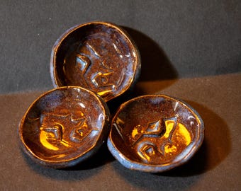 Mini Ceramic Acceleration Rune Trinket Dishes • (Assorted)