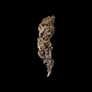 Hoja de té de bronce con forma de tigre chi. Abrecartas creativo. Decoración de escritorio. Colección antigua. Abrecajas. Regalo para él/ella. Arte oriental.