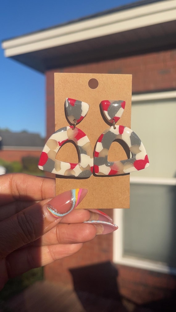 Crimson, white, and gray marbled earrings