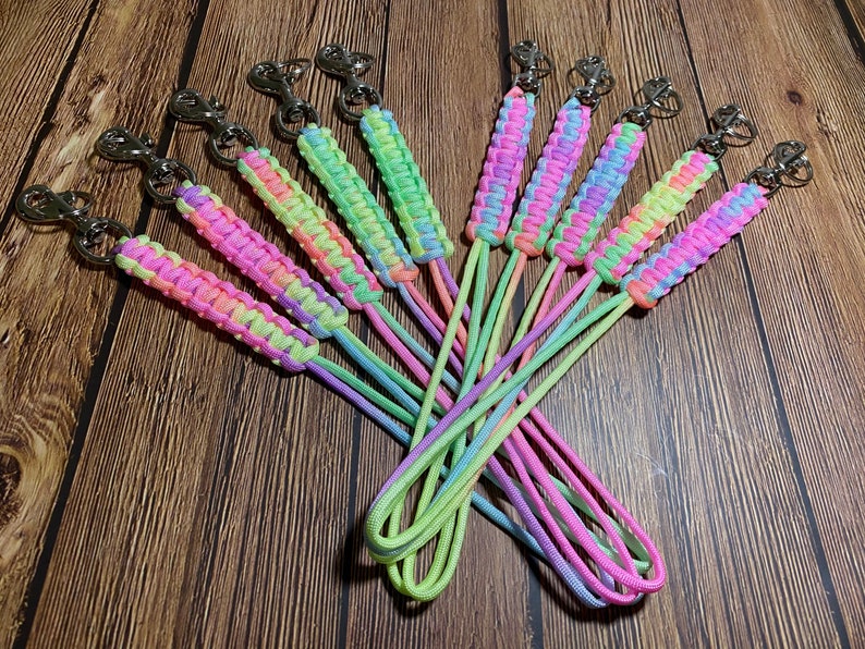 Paracord Wrist Lanyard Keychain Cobra Knot 550 Paracord Etsy