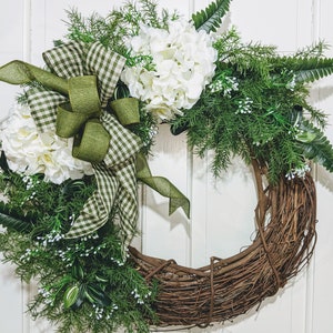 Fern and hydrangea wreath,best seller, home decor wreath, spring, summer, fall, all season wreath, gift idea, front door wreath, farmhouse