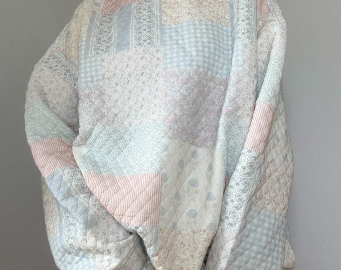 Shades Of Blue Quilted Pastel Sweatshirt