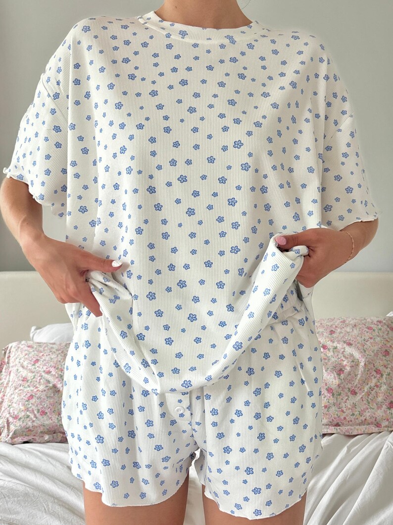 White Lilo Blue Floral Short Sleeve Pajama Top