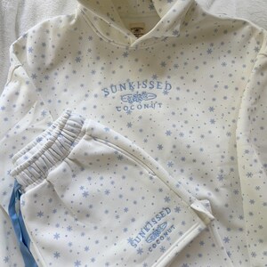 Snowflake Sunkissedcoconut Embroider Shorts