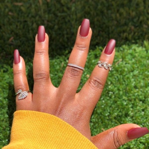 Red Velvet Set Matte Pers op nagels |  Medium Kist