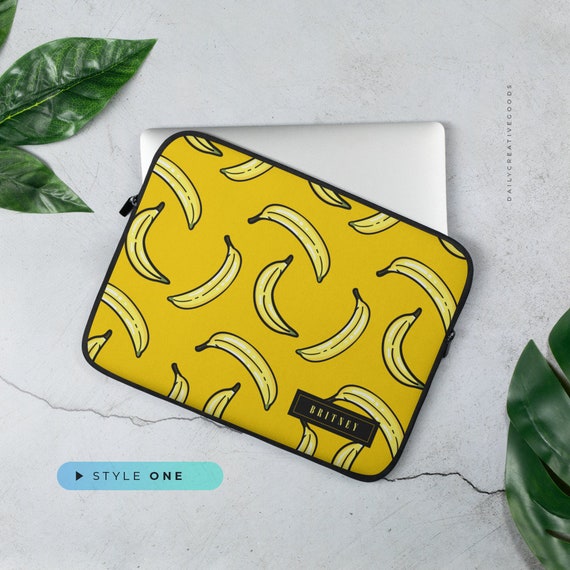 Banana Pattern Laptop Sleeve: Personalized MacBook Cover