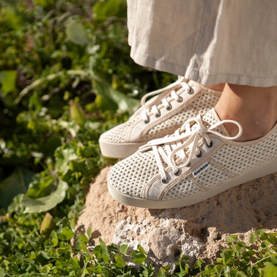 St. Tropez Breathable Cotton Mesh Sneakers Beige Tan 