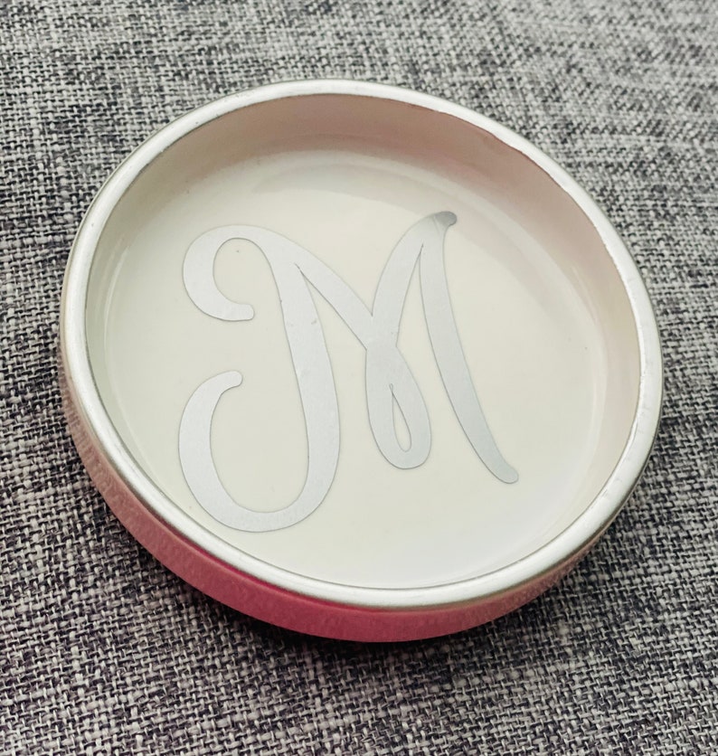 A-Z Silver Jewelry Dish with 1 Initial on it