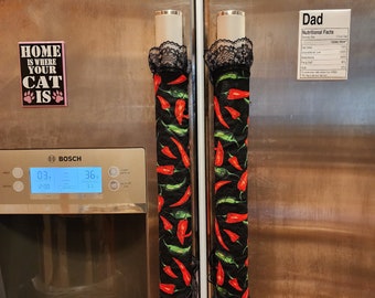 Quilted Cotton Refrigerator Handle Covers with Lace , Set of 2