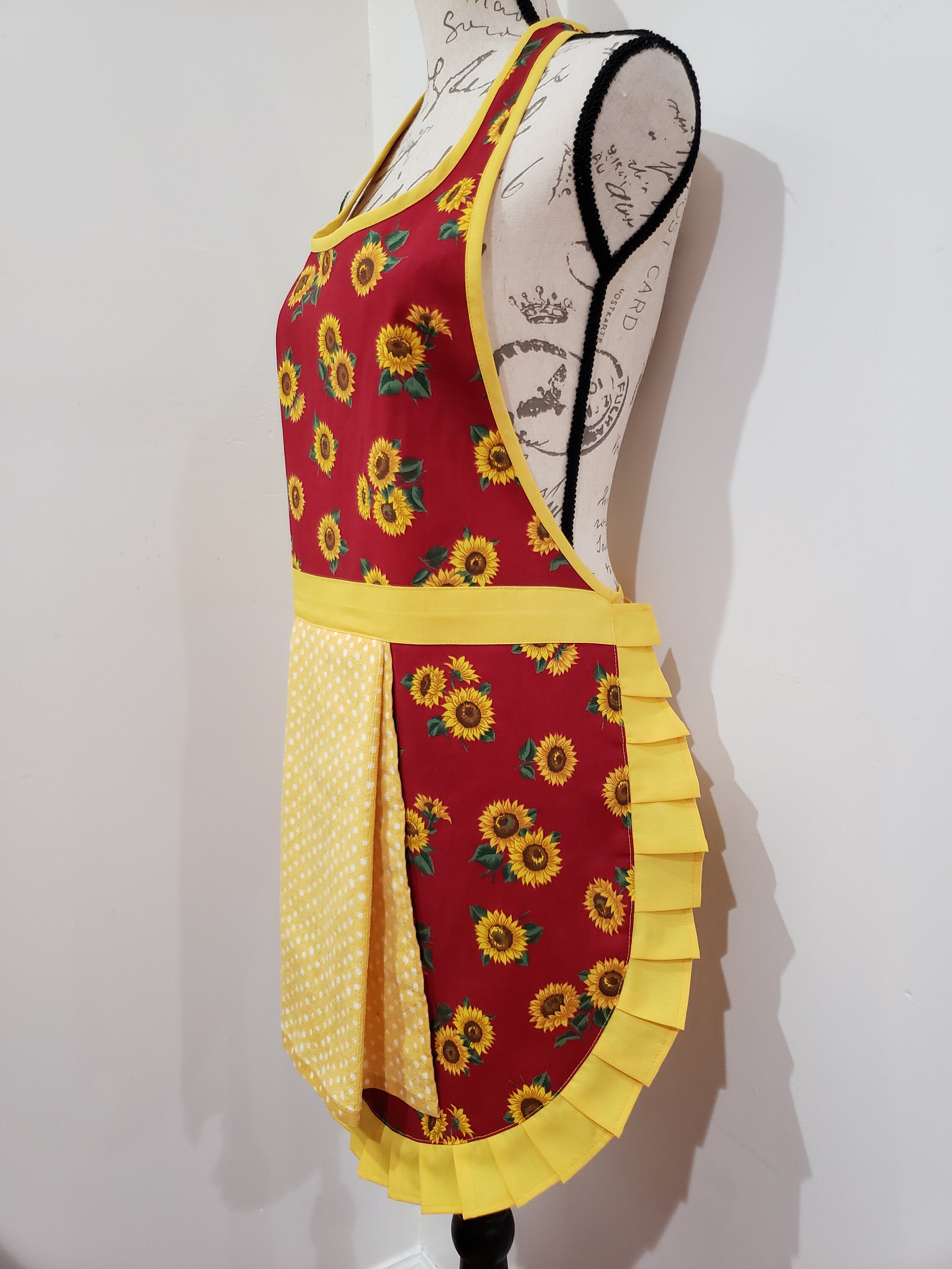 Apron with hand towel Sun flower apron Happy birthday apron Etsy