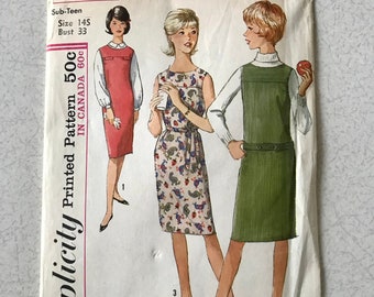 Cute 1960's Uncut Simplicity MOD Ladies Shift Dress Pattern