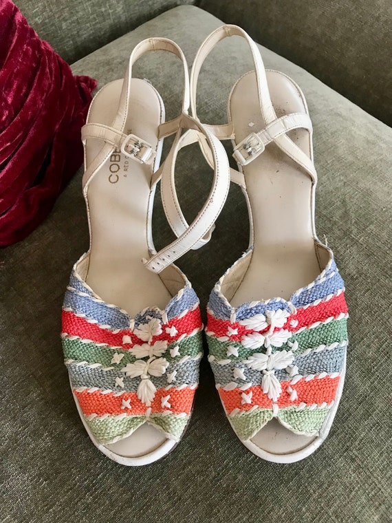 CUTE Mid Century Raffia Straw Multi Colored Wedge… - image 1