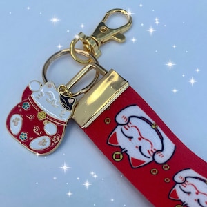 Happy Chinese waving cat keyfob, wristlet, keyring car lanyard, satin ribbon, car wrist strap, new year rope strap keychain,  japanese home