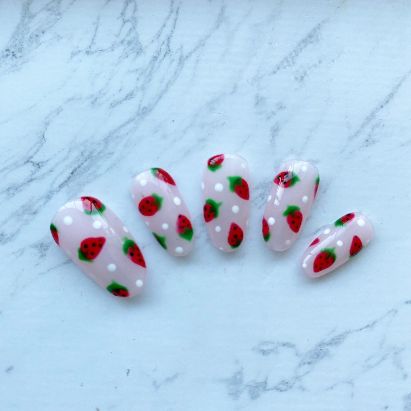 Reusable Strawberry Polka Dot Press on Nails - Etsy