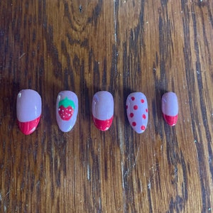 Strawberry Press on Nails