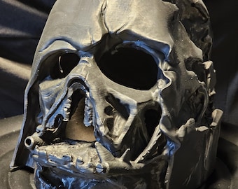 Darth Vader Melted Helmet – Star Wars Collectible