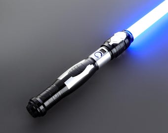 Miecz świetlny Nexus Neopixel: płynny zamach, ultra jasne ostrze