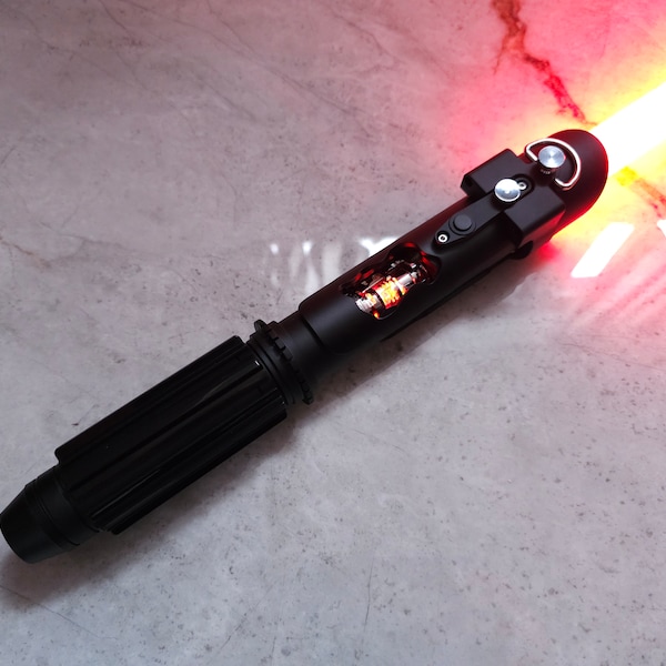 Obsidian Crystal Lightsaber: Open Chamber, Rotating Motor