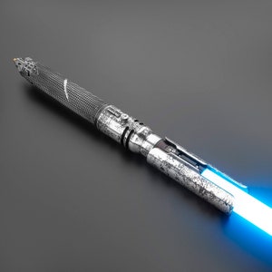 Cal Kestis Lightsaber Weathered, Fallen Order, Custom Lightsaber, Xenopixel V3 Smoothswing soundboard with custom fonts