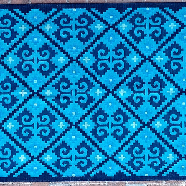 Rug 4' 2" x 6' 5" shaman symbol, Wool Rug, Handmade Rug, Oaxaca Rug.